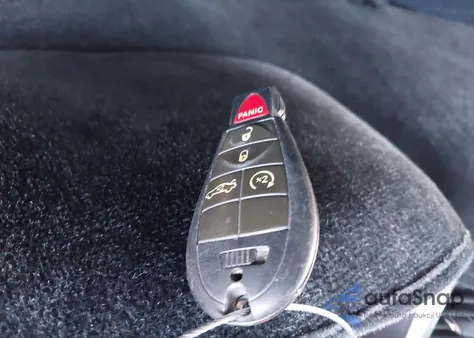 2013 Jeep Grand Cherokee Overland Summit из США, поврежденный, VIN 1C4RJFCT3DC572973